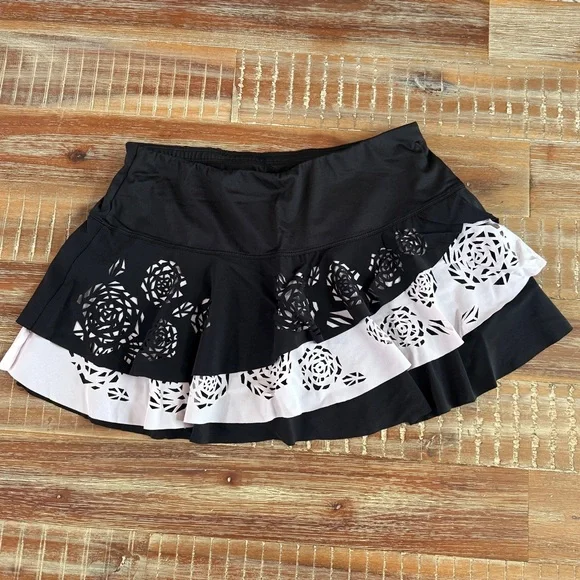 Lucky in Love floral laser cut ruffle tennis athletic skort - Picture 1 of 6
